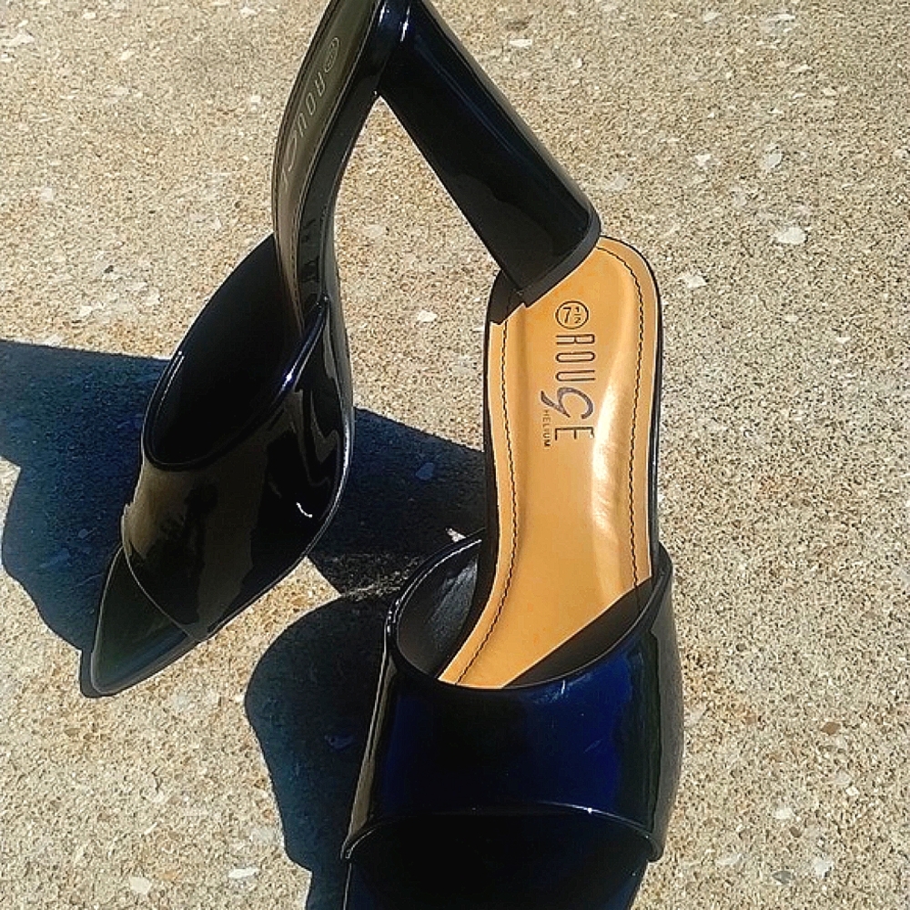 Black Patent, Square Open Toe, Sandal, size 7.5, New